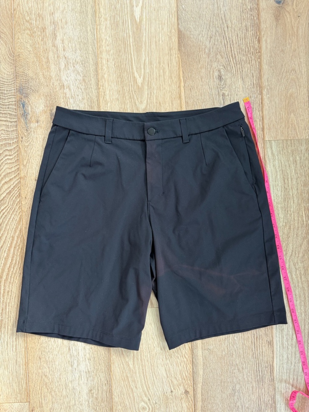 Men’s Lululemon Black ABC Classic-Fit Golf Shorts
